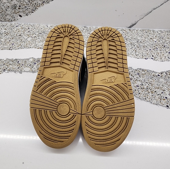 Nike Air Jordan 1 Mid Toddler Black Gold Sneakers US 11C | Leather | Kids - Picture 10 of 10